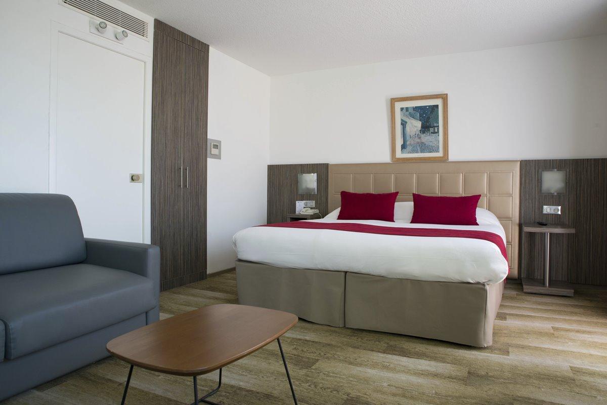 Atrium Centre 3* Arles
