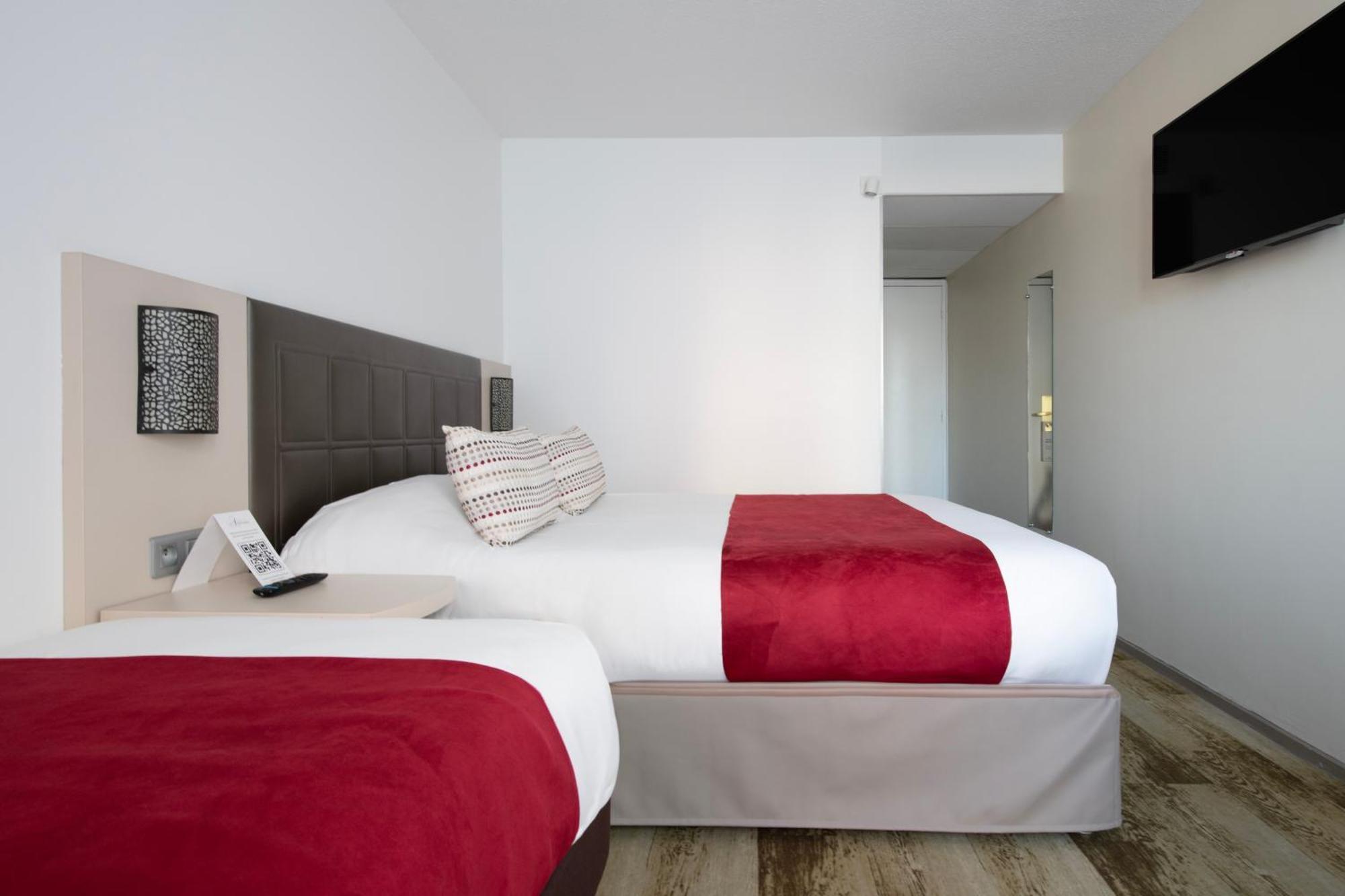 Atrium Centre 3* Arles
